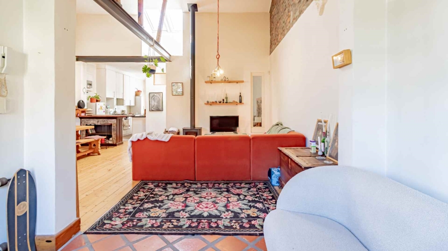 To Let 1 Bedroom Property for Rent in Oranjezicht Western Cape